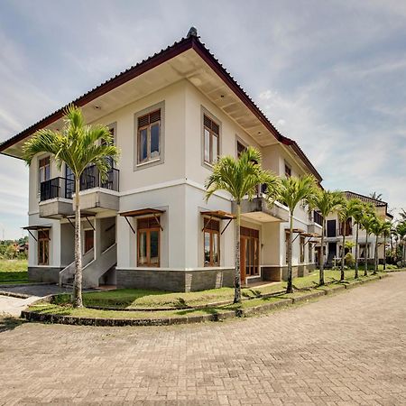 Oyo 3896 Villa Pesona Wisata Puncak سيانجور المظهر الخارجي الصورة