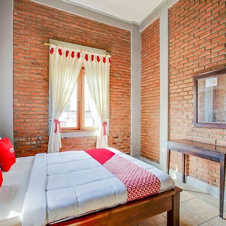 Oyo 3896 Villa Pesona Wisata Puncak سيانجور المظهر الخارجي الصورة